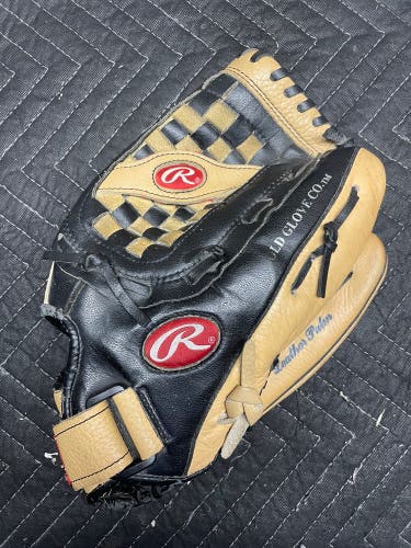 Rawlings 13.5" The Playmaker Softball Glove