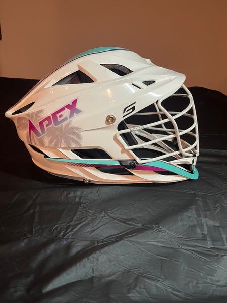 New Player's Cascade S Helmet