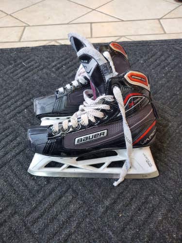 Size 6 Bauer X700 Goalie Skates