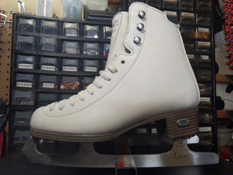 Used Riedell Figure Skates Size 5 SidelineSwap