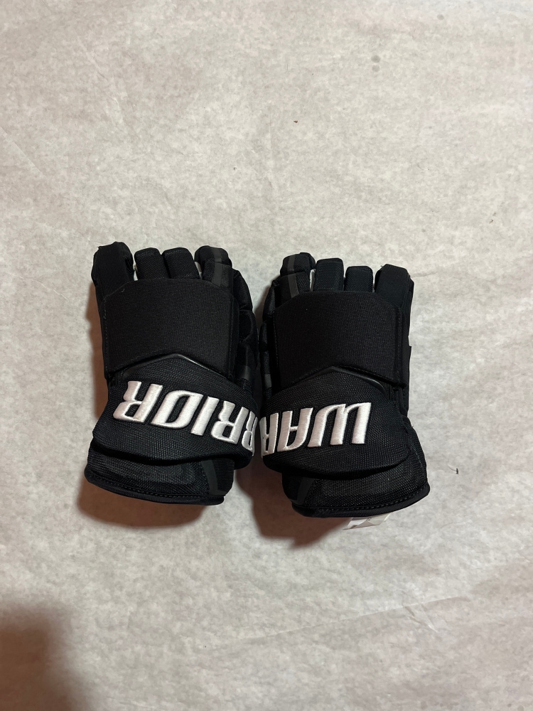 New Black Warrior Covert Pro QRL Pro Stock Gloves Calgary Flames Johnny Gaudreau 13”