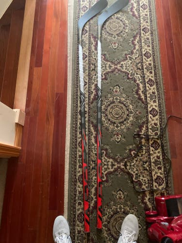 Brand New Bauer Vapor Flylite P92 77 Flex Grip 2-Pack