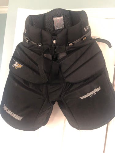 Vaughn velocity v7 goalie pants
