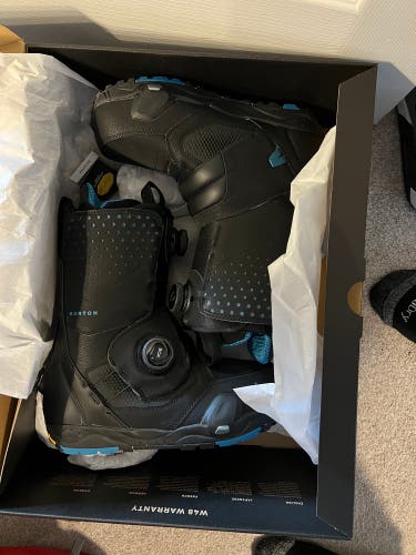 New Men's Size 9.0 (Women's 10) Burton Step on All Mountain Photon Snowboard Boots