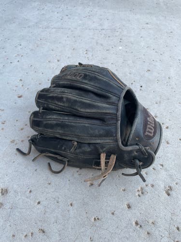 Infield 11.75" A2000 Baseball Glove