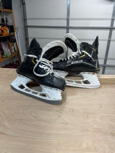 Used Bauer Regular Width Pro Stock Size 9.5 Supreme 2S Pro Hockey Skates