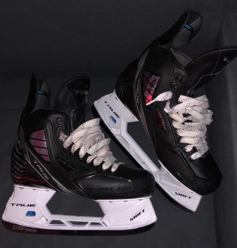 True Pro Custom Hockey Skates