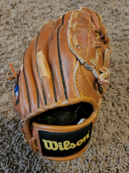 Used Wilson Right Hand Throw John Smoltz A2175 AS3 Baseball Glove 10"
