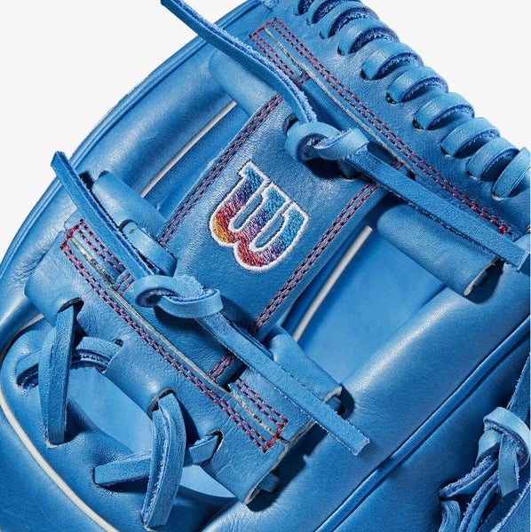 2022 Wilson A200 Love The Moment Baseball Glove - Limited Edition 10 -  Beacon Sporting Goods