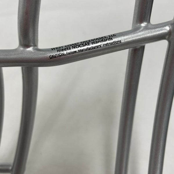 Schutt DNA ROPO-UB Face Mask In Metallic Silver. ￼