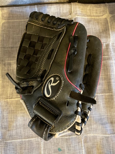 New Rawlings Right Hand Throw Infield Storm Softball Glove 11.5"