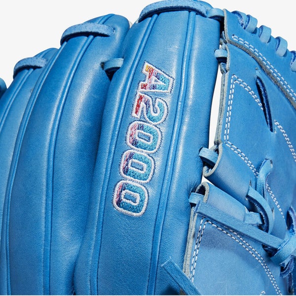 2022 Wilson A200 Love The Moment Baseball Glove - Limited Edition 10 -  Beacon Sporting Goods