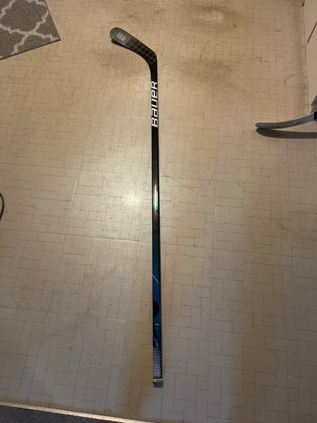 New Left Hand P92 Nexus 3N Pro Hockey Stick