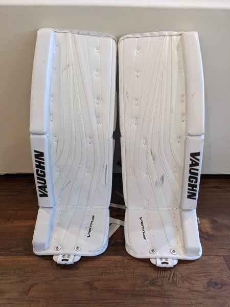 New 30" Vaughn Ventus SLR Goalie Leg Pads
