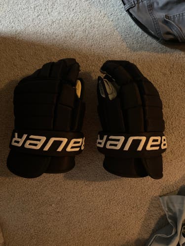Bauer 15" Gloves