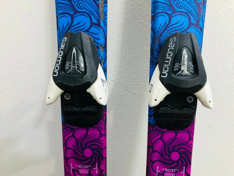 K2 Luv Bug Girls Jr. Rocker Skis Size 124 cm. Salomon L7 Bindings