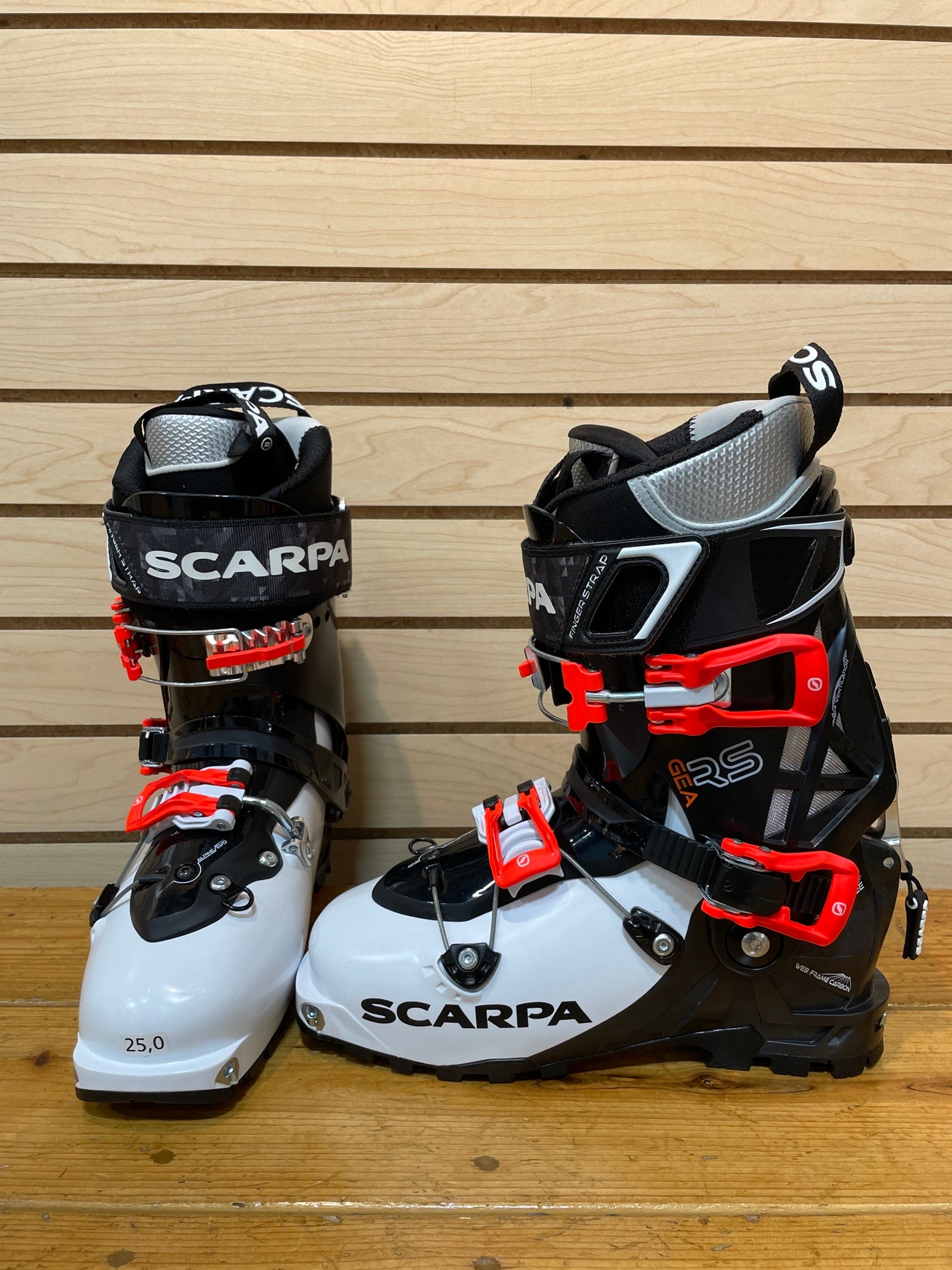 25.0 Scarpa Gea RS | SidelineSwap