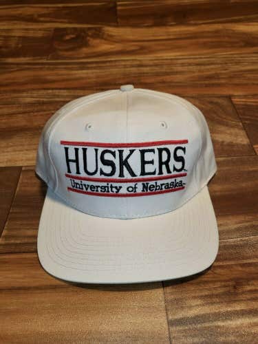 Vintage Rare Nebraska Cornhuskers NCAA Tri Bar The Game Sports Hat Cap Snapback