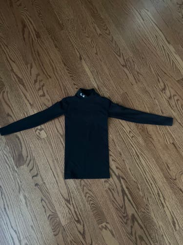 Black Used Small Under Armour Shirt