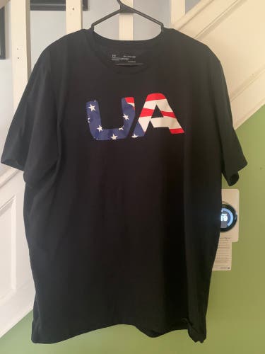 Under Armour t-shirt