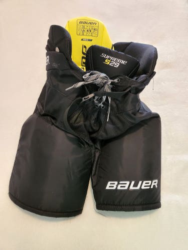 Junior Used Medium Bauer Supreme S29 Hockey Pants