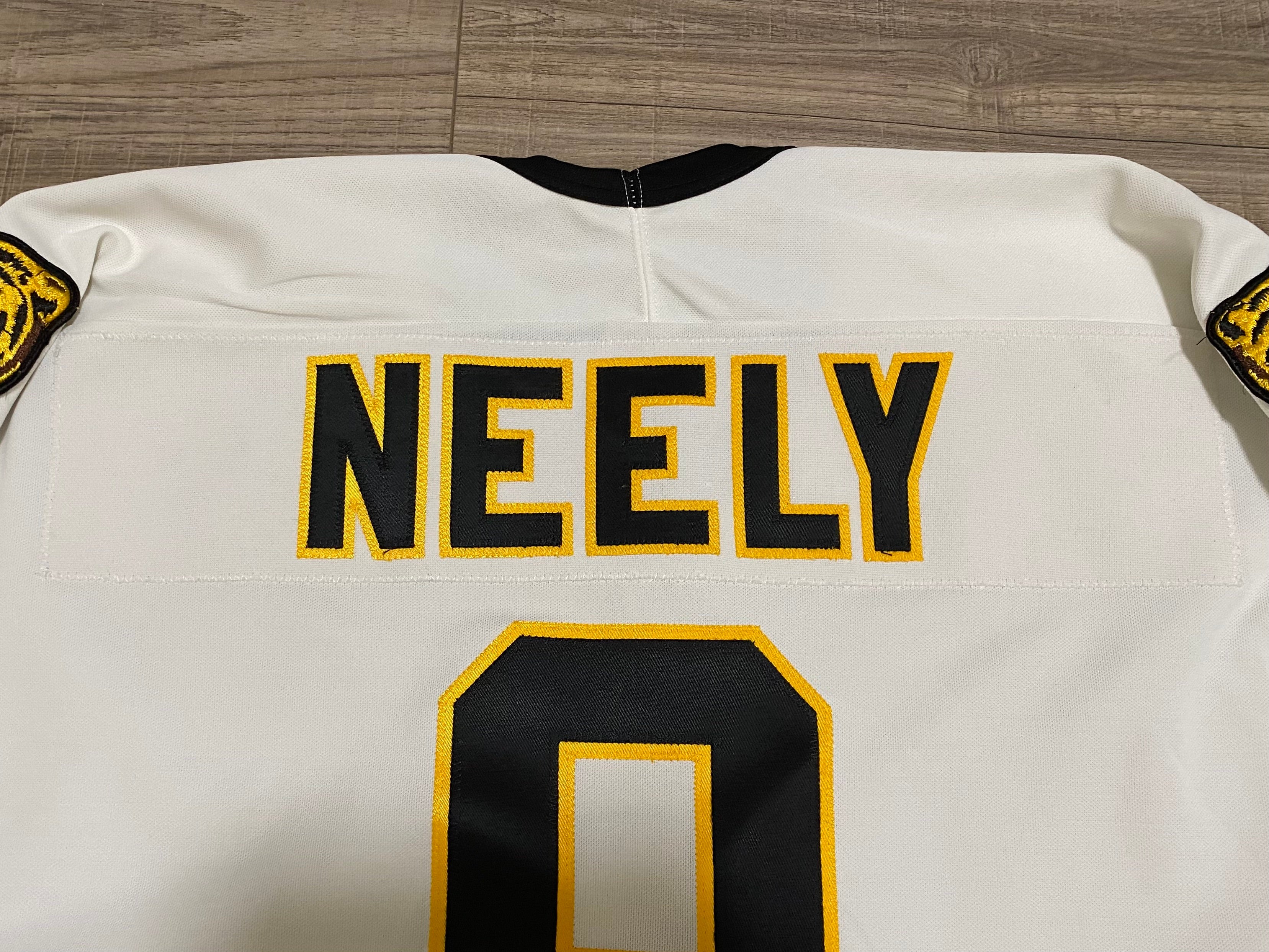 VINTAGE-L CAM NEELY BOSTON BRUINS NHL 75th ANNIVERSARY PATCH LICENSED CCM  JERSEY