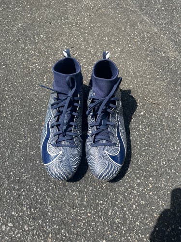 Michigan Lacrosse Team Issued Cleats Size 10