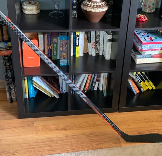 New Senior Left Hand Toe Pattern  Covert QRE SL Hockey Stick