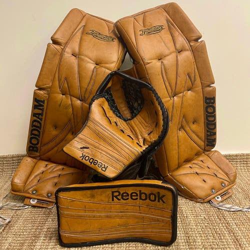 35+1.5” BODDAM Goalie Pads + RETRO Reebok Premier 580 Glove Blocker