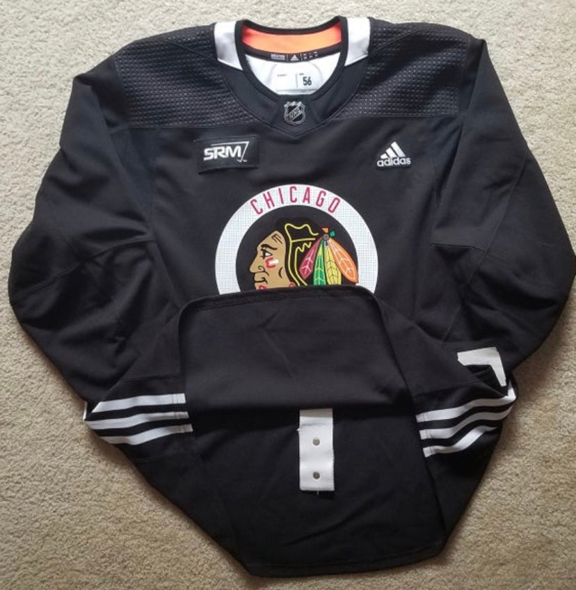  adidas Chicago Blackhawks NHL Red Authentic Practice Jersey  (46) : Sports & Outdoors