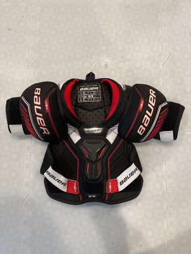 Junior Medium Bauer  NSX Shoulder Pads