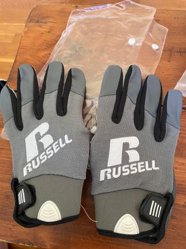 Russell Athletic Wide Receivers Gloves NWT Gray XL
