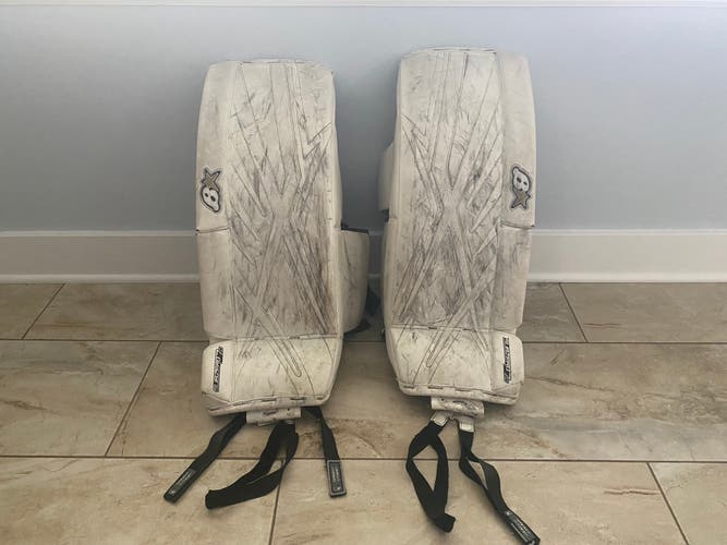 27" Brian's Subzero 7.0 Goalie Leg Pads
