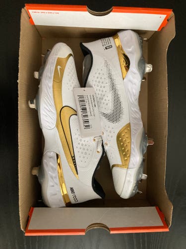 White Adult Men's New Size 11 (Women's 12) Metal Nike Nike alpha huarache elite 3
