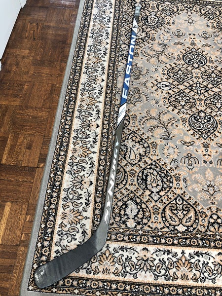 Used Senior RH Easton Synergy ST Hockey Stick Iginla