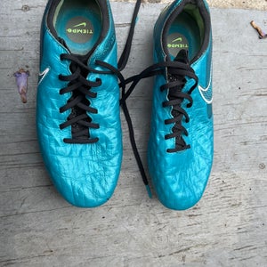 Blue Used Turf Cleats Nike Tiempo legend Cleats