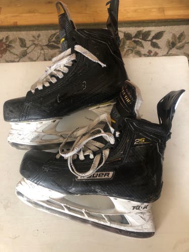 Used Bauer 2s supreme pros size mens 8
