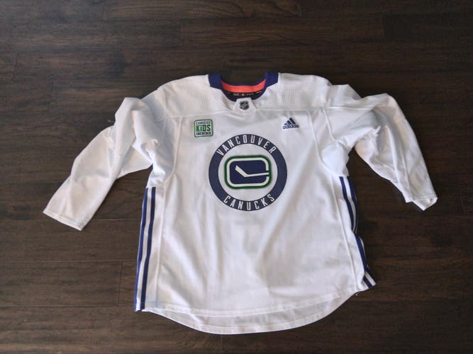 Vancouver Canucks Size 58 Adidas Practice Jersey Pro Stock