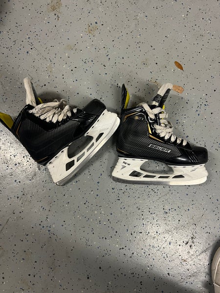 Used Bauer Regular Width Size 5 Supreme S27 Hockey Skates