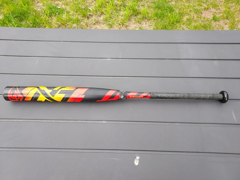 Used 2022 Louisville Slugger Composite LXT Bat (-10) 23 oz 33"