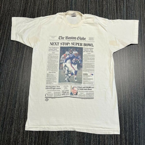 Sports / College Vintage NFL New England Patriots Tee Shirt 1990s Size Medium Made in USA