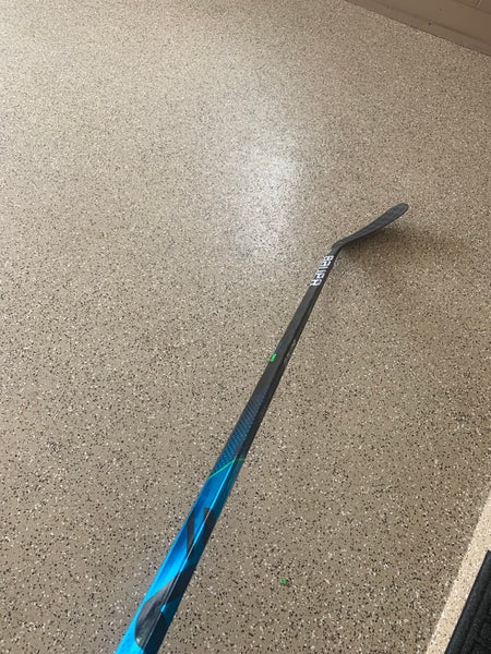 Used Right Handed Nexus Geo Hockey Stick