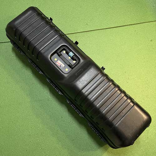 Used Golf Guard Hard Case Carry Golf Travel Bags