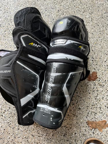 Bauer  Supreme 2S Shin Pads