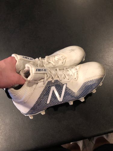 Lightly Used Size 9.5 (Women's 10.5) New Balance Freeze