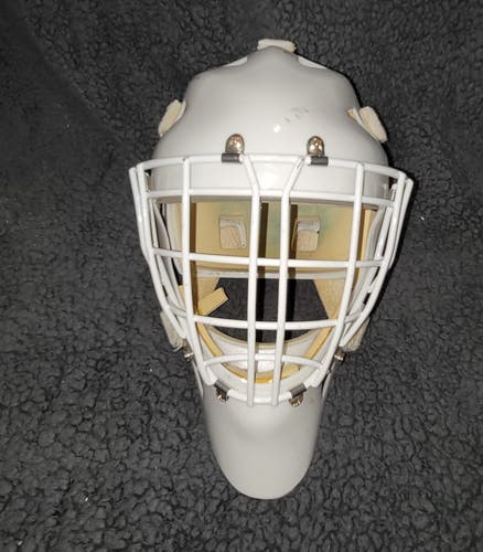 Junior Used Eddy 1000 Goalie Mask 6 - 6.75