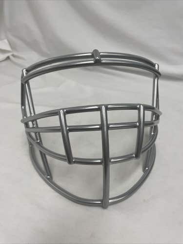 Riddell SPEED S3BD-SP Adult Football Facemask In Metallic Silver. ￼