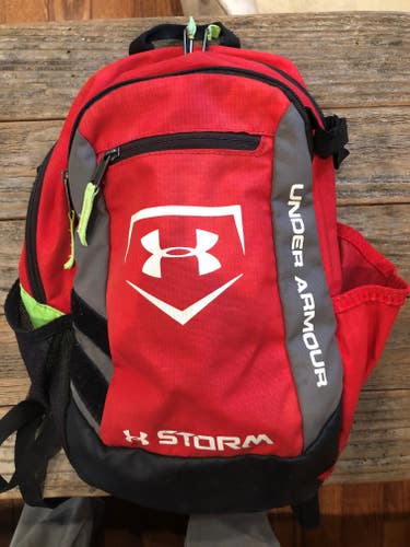 Used Under Armour Bat Pack - STORM