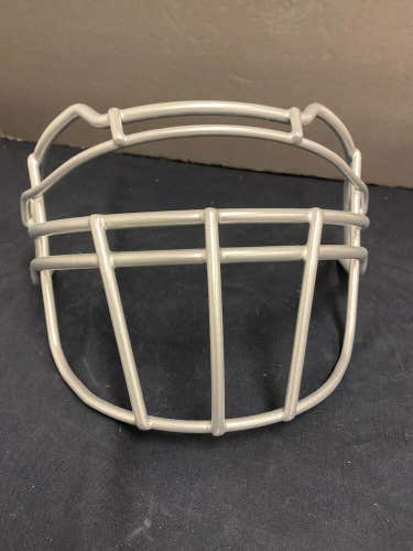 Schutt VENGEANCE Titanium VT ROPO-DW TRAD.Adult Football Face Mask In Silver.
