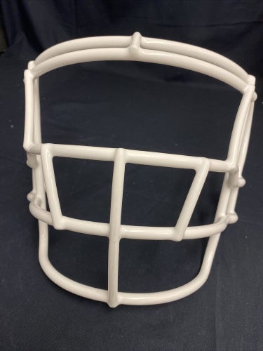 Riddell REVOLUTION G3EG Adult Football Facemask In WHITE.  REDUCED!!